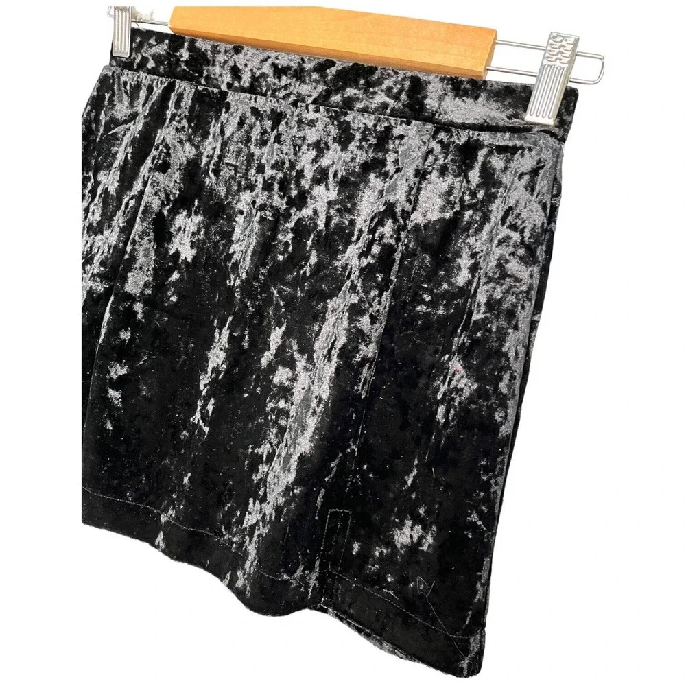 New Nordstrom Abound Crushed Velvet Velour Mini Retro 90s Y2K Skirt Black S - Picture 2 of 11